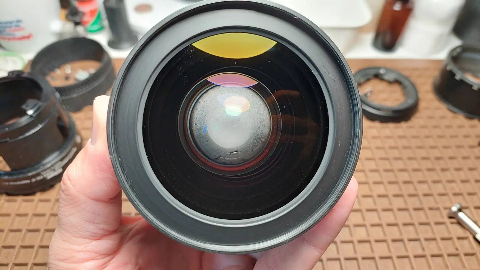 Mycie-i-suszenie-obiektywu-po-calkowitym-utopieniu-w-wodzie